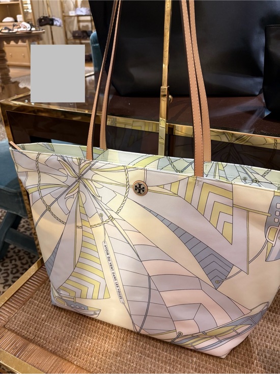 Tory Burch Handbags - Tory Burch mint sailboat spiral Tote nylon tote bag zip closure logo large size